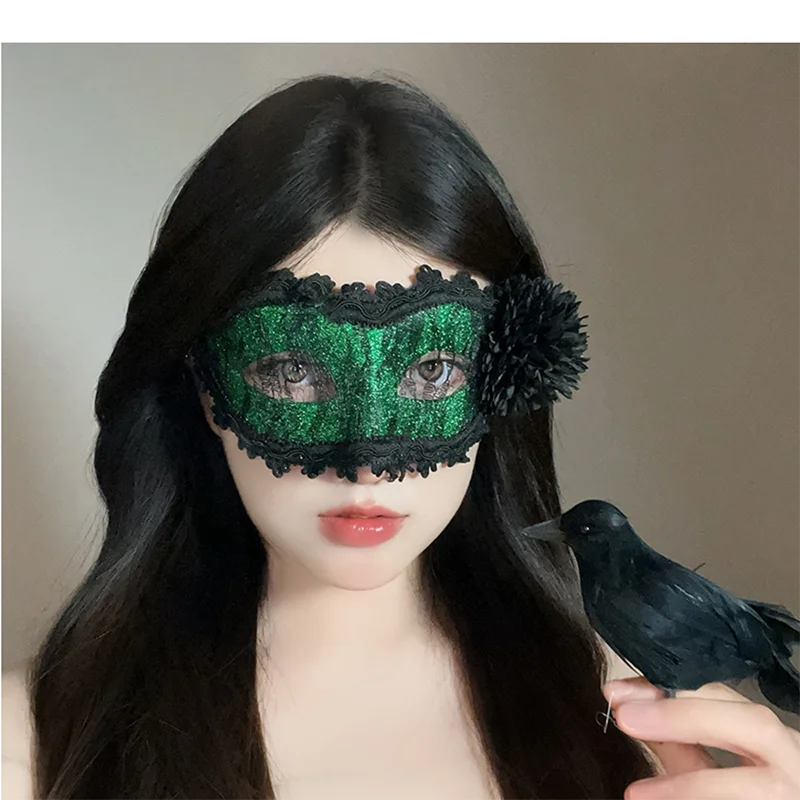 Masque de mascarade pour femmes vénitien Halloween noël dentelle fleur demi-visage oeil carnaval Cosplay soirée Sexy bal argent