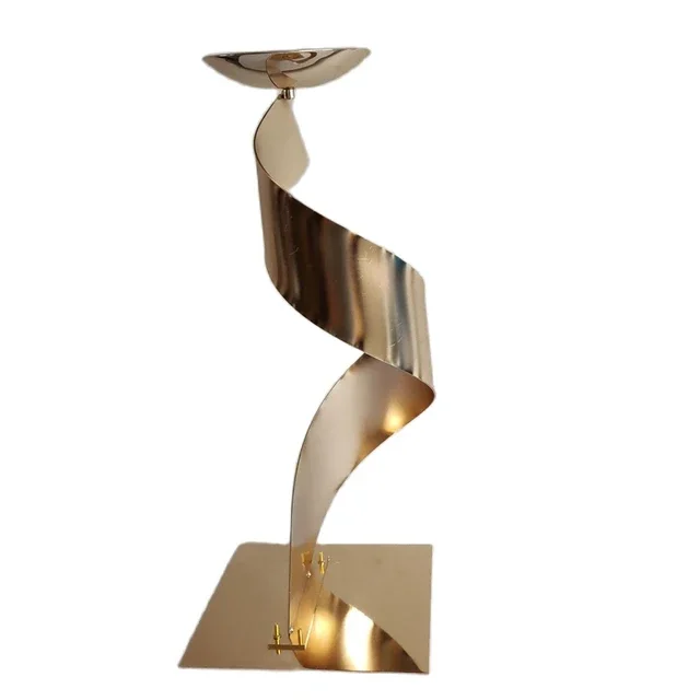 Goldener Metall-Blumenständer, Geometrische Wellenförmige Säule, Hochzeitstisch-Mittelstück, Elegante Event- und Bankett-Bühnen-Blumendekoration – Detail 9