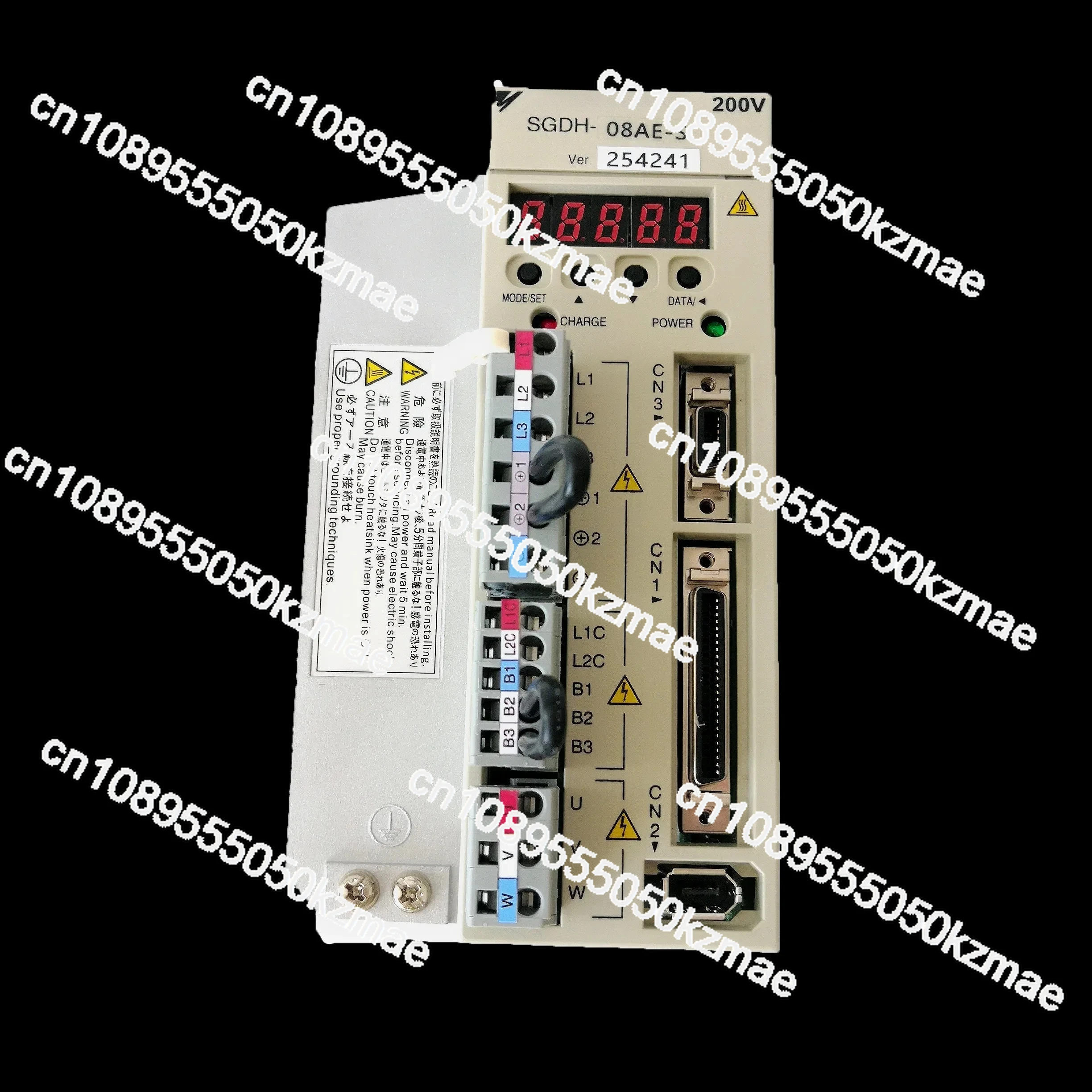 

SGDH-08AE-S 800W 200V Single-Phase AC Servo Drive Speed Torque Position Control for Automation