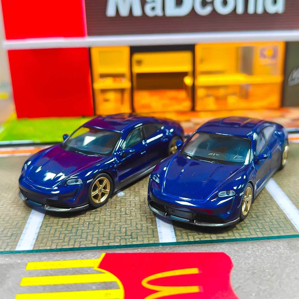 

2Pcs/set MINI GT TAYCAN TURBO S 1/64 DIECAST GENTIAN BLUE METALLIC