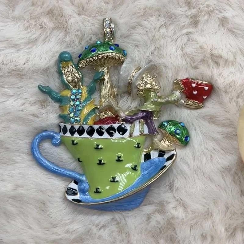 

Cartoon Cup Spirits Brooches for Women Enamel Fairy-tale Figure Brooch Pin