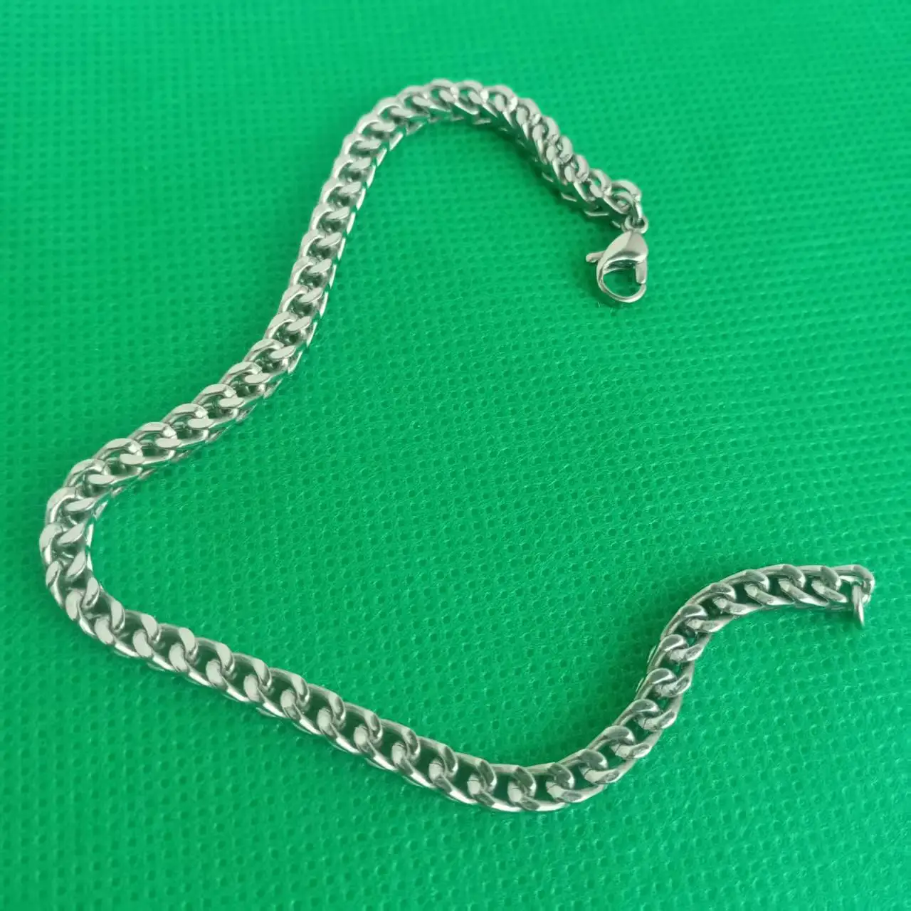 4mm Pure Titanium Chain Bracelet for Women & Men | Lightweight Hypoallergenic Jewelry | Reversible Everyday Unisex Gift