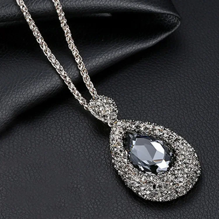 Fashion Korean Women\'s Necklace Rhinestone Crystal Water Drop Pendant Long Sweater Chain  For Women Party Jewelry