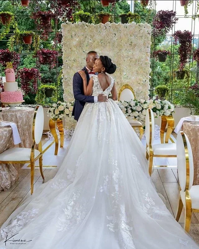 Customized Wedding Dress Ball Gown Designers Long Tail Wedding Gowns Floral Appliques Bridal Dress 2023 New Vestido De Noiva