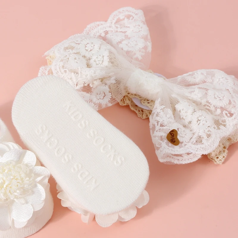 Baby Girls Headband Socks Set Lovely Pearl Bows Non Slip Cotton Sock Lace Flower Newborn Hair Band Turban Girl Hair Accessories image 3