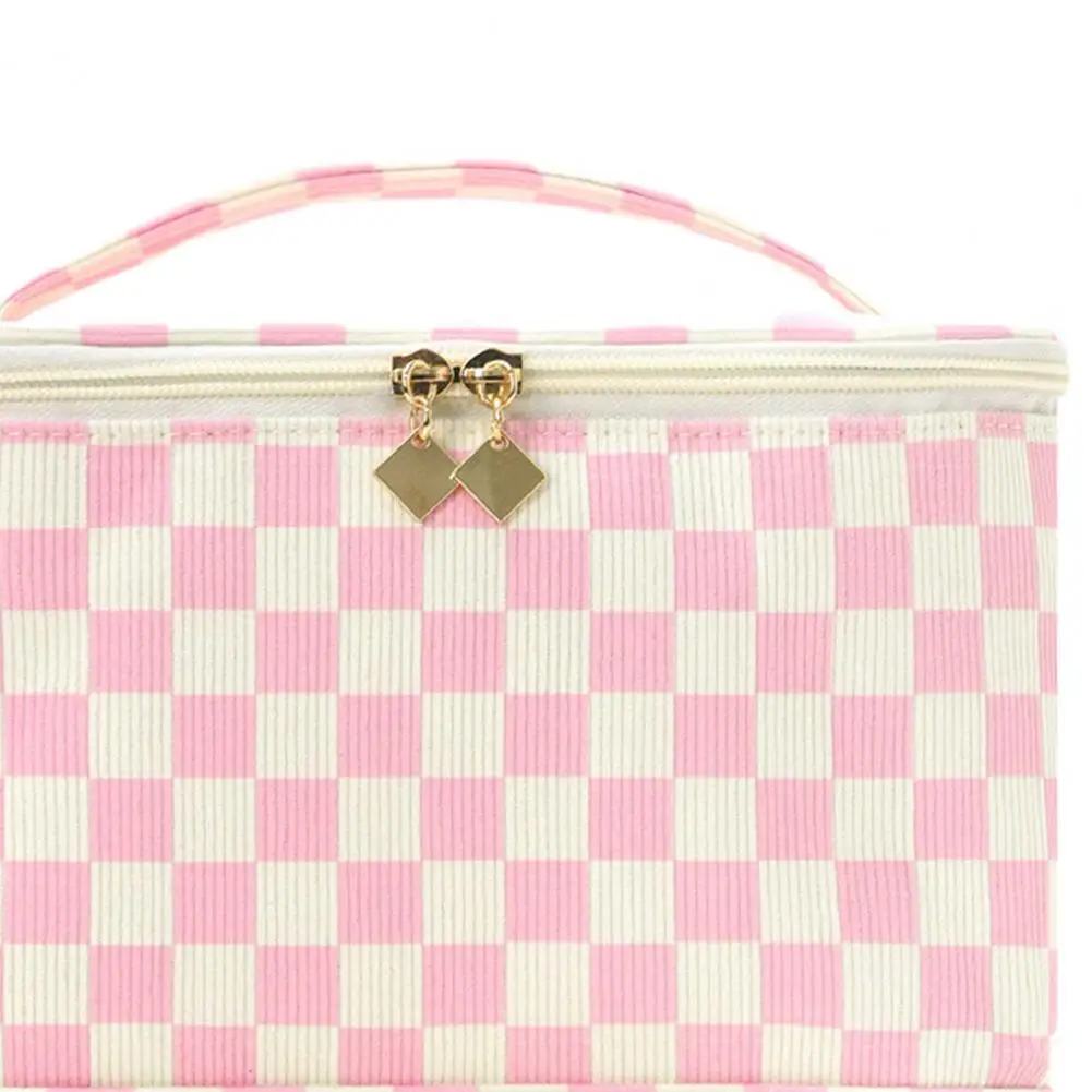 Fashionable Checkerboard Pouch Capacity Cosmetic Storage Bag Two-layer Design Wear-resistant Travel Makeup Organizer Checkered