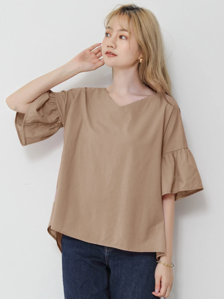 Matakawa V Neck Blusas Mujer Solid Flare Sleeve Summer Elegant Women Blouses 2022 Japan Style Loose Ruffles Casual Shirts