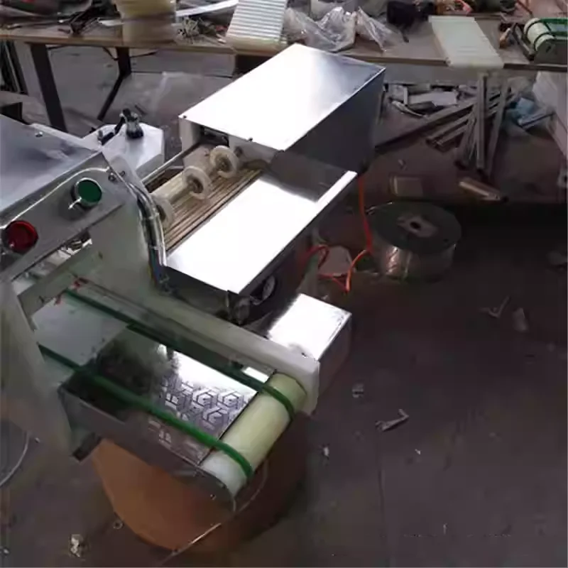 

Professional Automatic Bamboo and Wooden Meat Mutton Chicken Skewer Making Machine