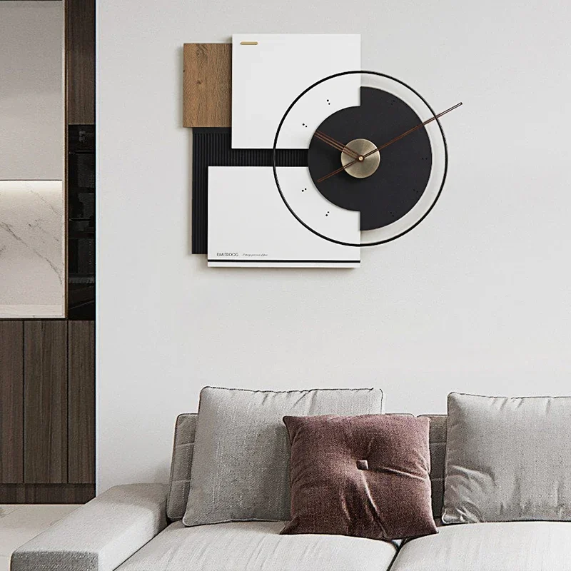 ساعة حائط كبيرة لغرفة المعيشة ساعات فنية صامتة ساعات جدارية فاخرة مؤشر الجوز ديكور الغرفة الحلي ديكور الحائط الحديث