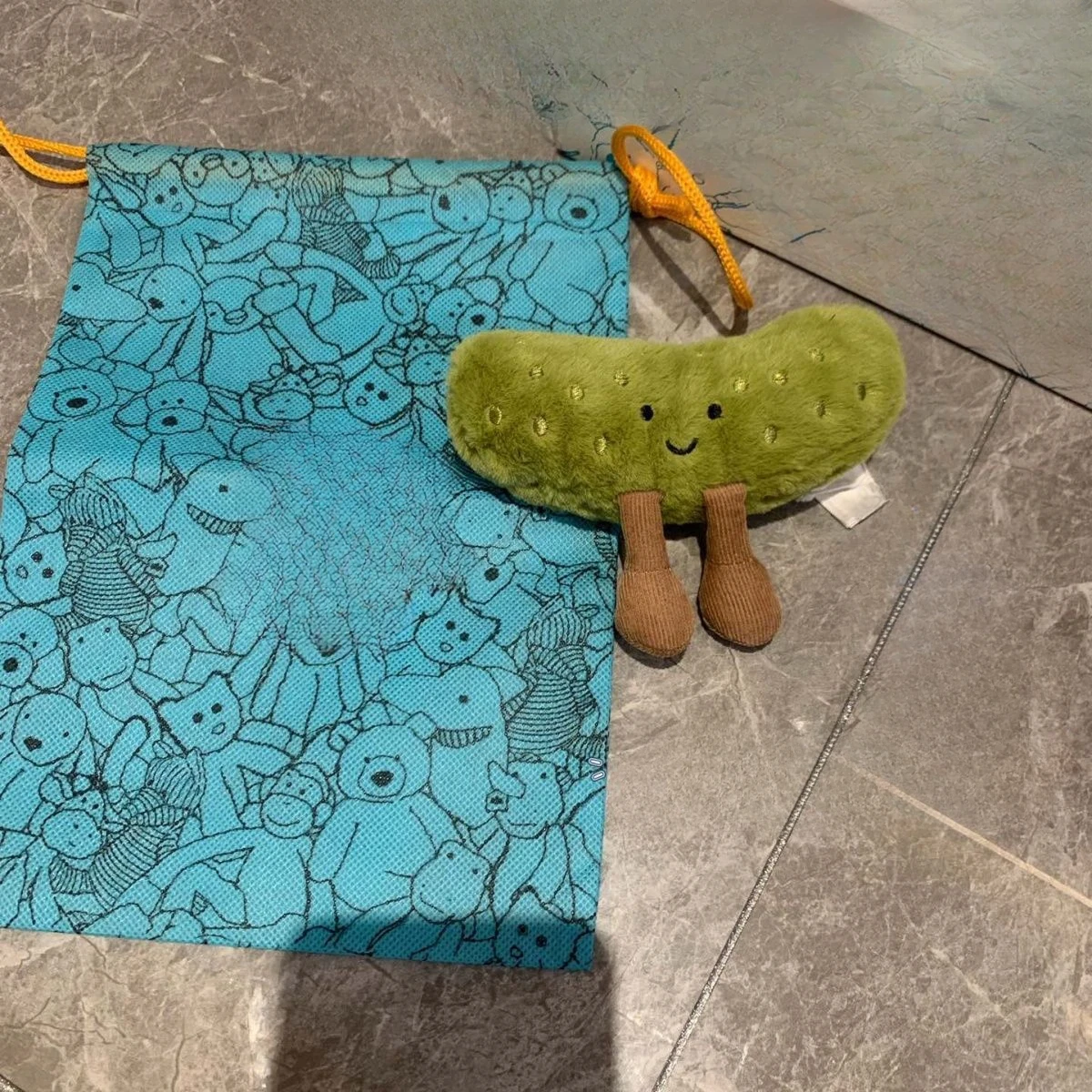 Divertida muñeco de peluche de pepino azedo, colgante de vegetales, juguete creativo, regalo súper bonito para niños, juguete de peluche Jellycat