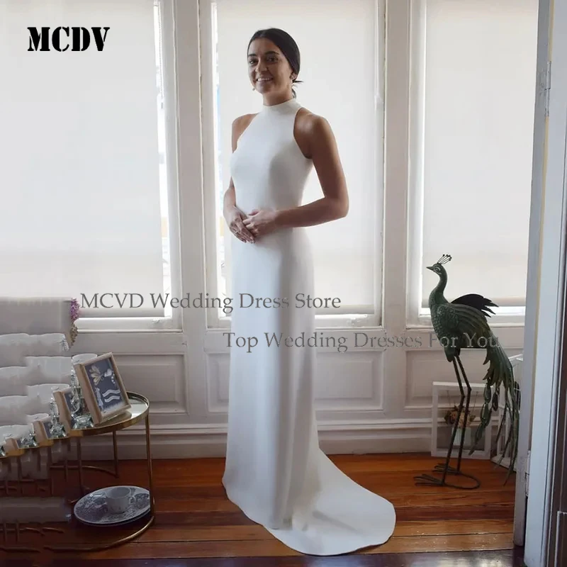 

MCDV 2025 Customized Modern Bridal Dress Halter Neck Backless Buttons Elegant Sheath Wedding Party Dress for Bride