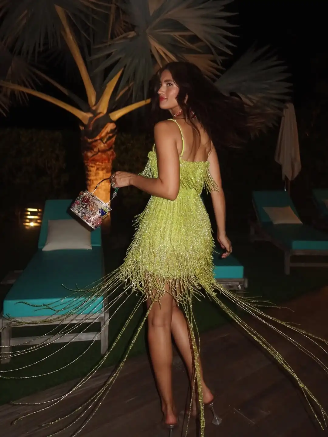 ชุดราตรีผ้าประดับเลื่อมลายเส้นเล็กแบบสายเดี่ยวสุดเก๋สำหรับงานเลี้ยงค็อกเทล งานเลี้ยง งานกลางคืน และงานอีเว้นท์ต่างๆ