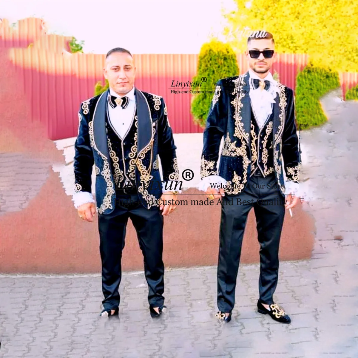 

Luxury Men‘s Shawl Lapel Gold Rhinestone Embellished Suits Groom Wedding Tuxedos 3 Pieces Sets Male Prom Blazers traje hombre