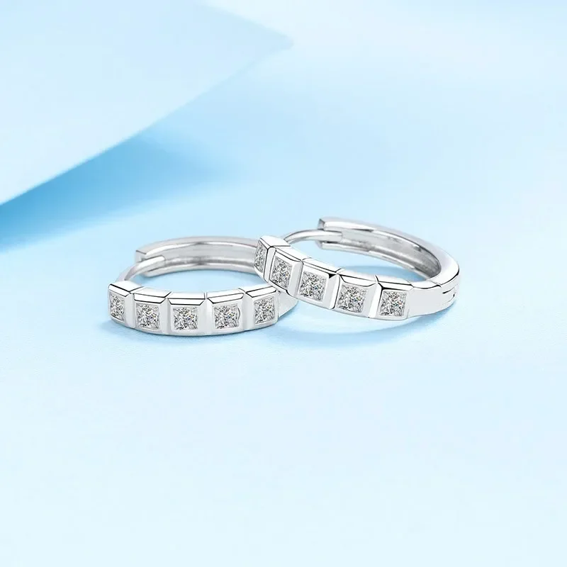Exquisite Store PT950 Platinum Square Diamond Compact Ear Buckle Earrings Girl Birthday 0.8CT Moissanite Valentine's Day Women