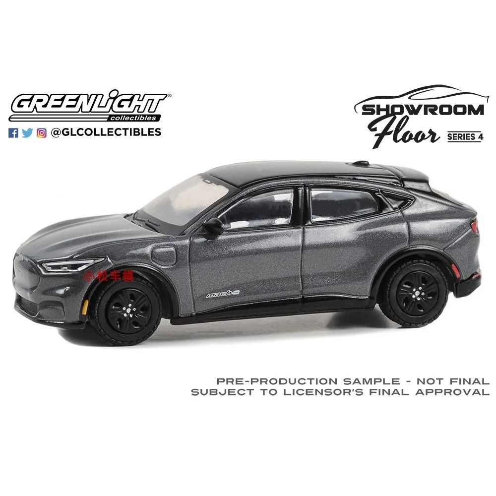 1:64  Exhibition Hall Floor Series 4-2023 Fd Mustang Mach-E California Highway 1 Carbonized Ash Advanced Car Model