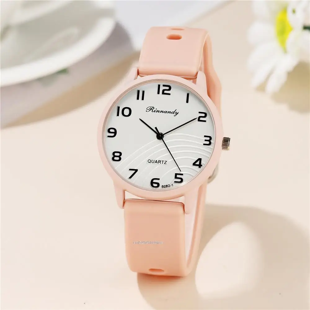 Fashion Lady Hot Sales Watches Leisure Grey Digital Simple Women Quartz Watch Sports Silicone Strap Ladies Clock Wristwatches