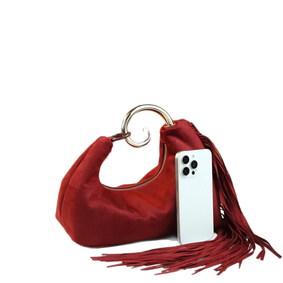 

Women's Dinner Handbag Retro Tassel Curved Handbag Fashion Matte Texture Pillow Bag