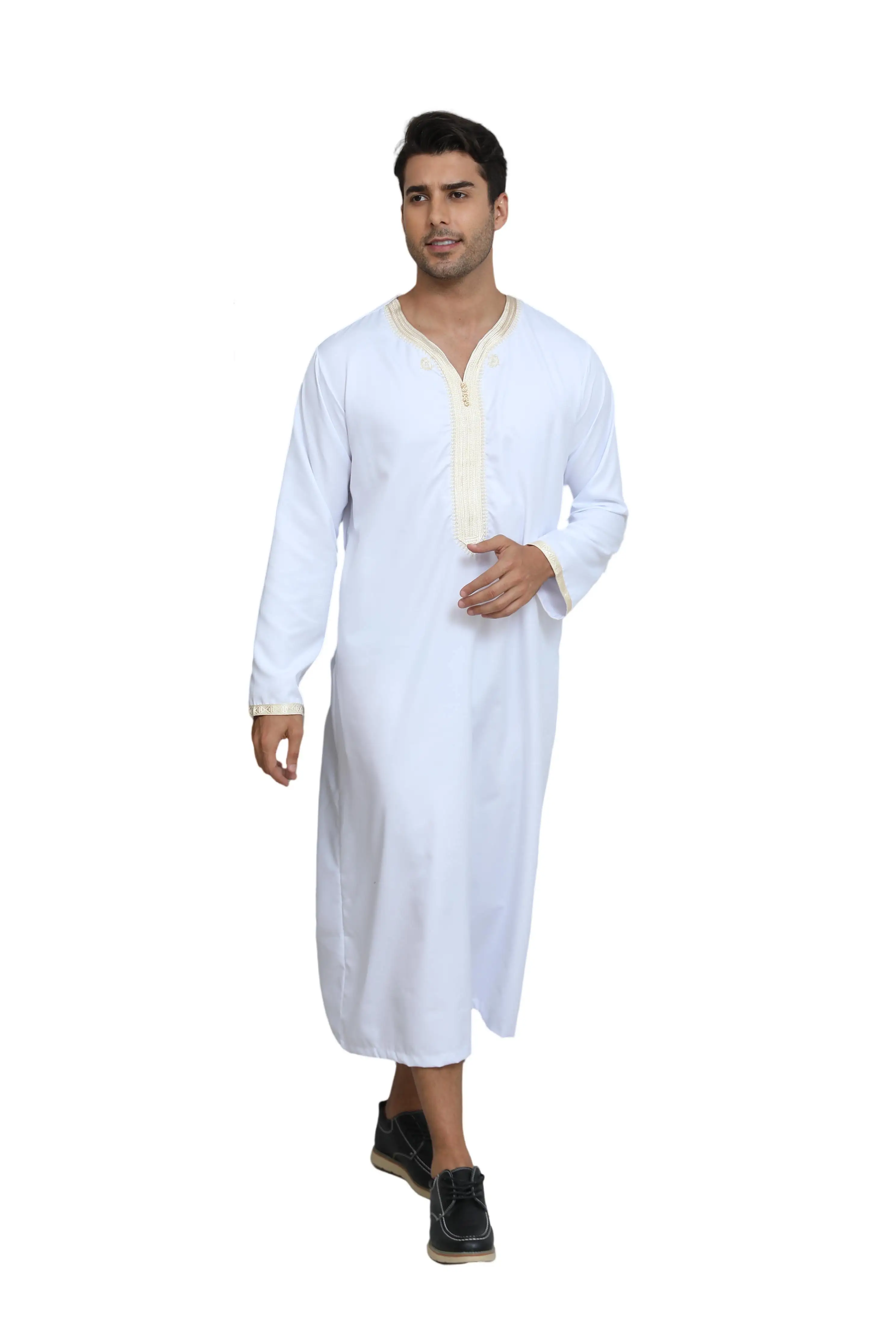 رداء مطرز متباين Jubbah للرجال قفطان عربي ملابس رجالية إسلامية ملابس حج للرجال فستان إسلامي للرجال المملكة العربية السعودية