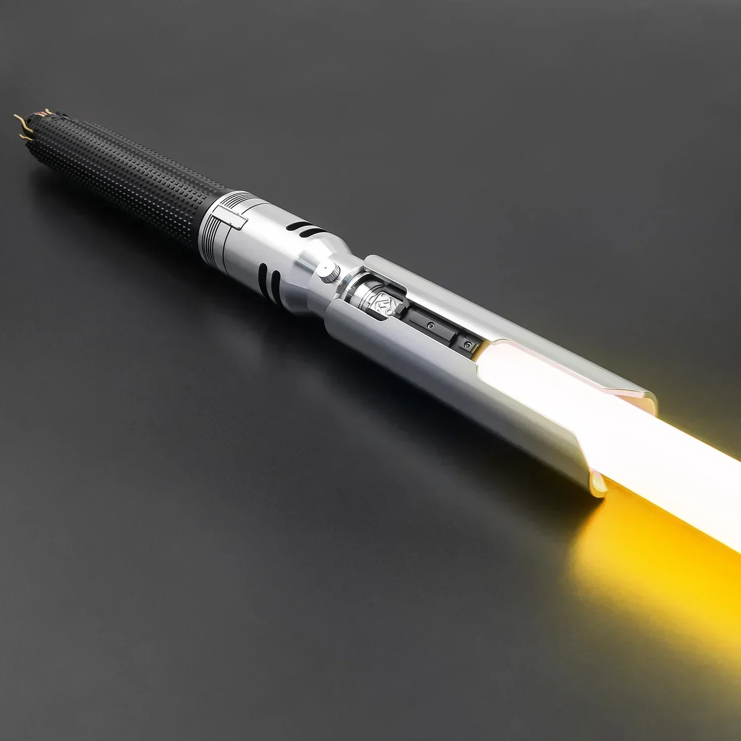 TXQSABER Jedi Cal Kestis Replica Lightsaber Metal Hilt Heavy Dueling Proffie 2.2 Light Sword SNV4 Neo Pixel Laser Cosplay Gift