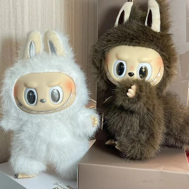 17 cm Küçük Lider Melek Zimomo Bebek Peluş Oyuncaklar Yüz Vinil Bebek Labubu Animasyonlu Noel Hediyesi Çocuk Oyuncakları Yüksek Kaliteli Çoğaltma