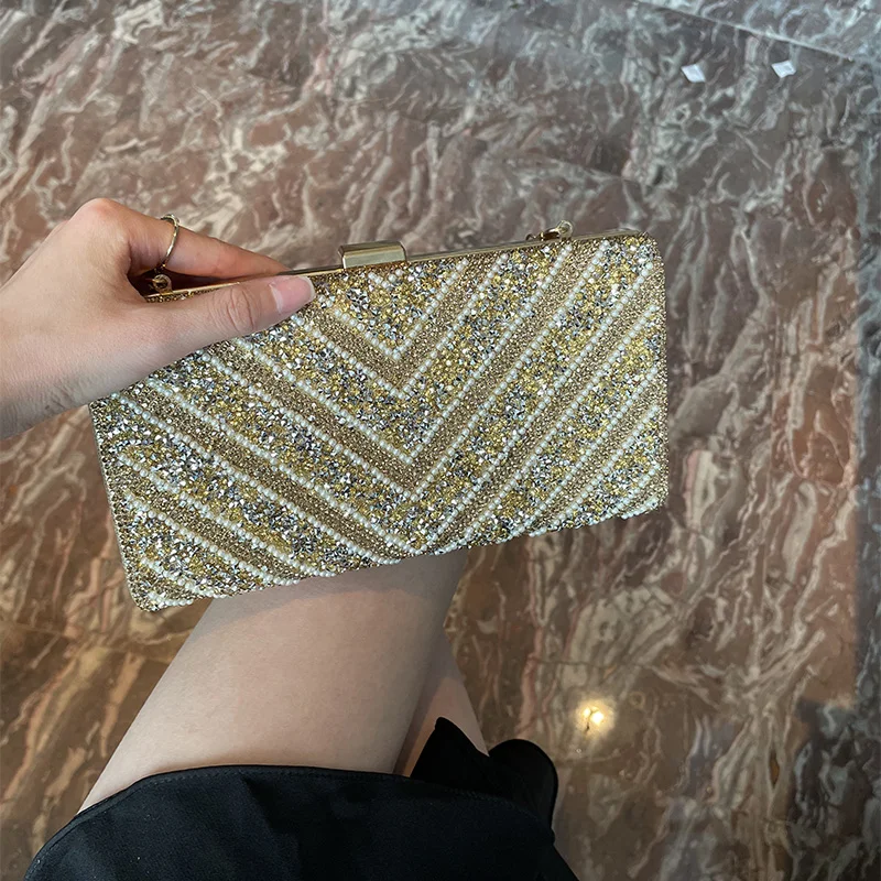 New diamond-encrusted women\'s dinner bag European and American style simple fashion rhinestone hand party wedding evening bag