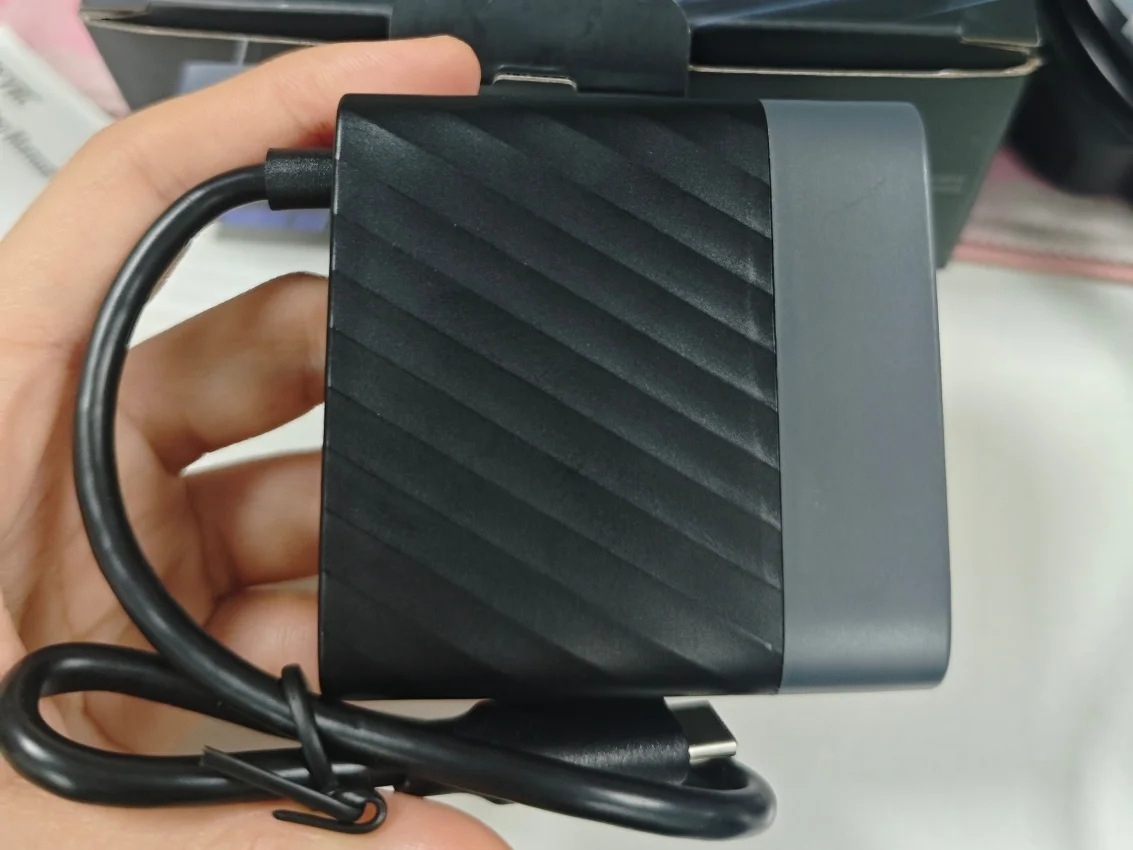 

Зарядное устройство SKYRC PDC100 100W GaN с поддержкой 100-240В переменного тока, многопротокольное, со встроенным кабелем USB-C, Plug and Play для радиоуправляемых устройств, телефонов, ноутбуков
