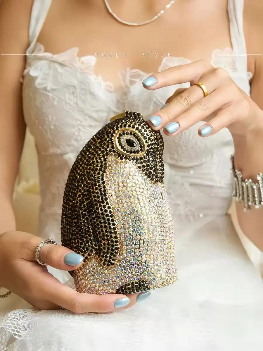 

Luxury Rhinestones Diamond Evening Bag Penguin Shaped Exquisite Clutch Purse Wedding Party Banquet Bag Fashion Women Handbag