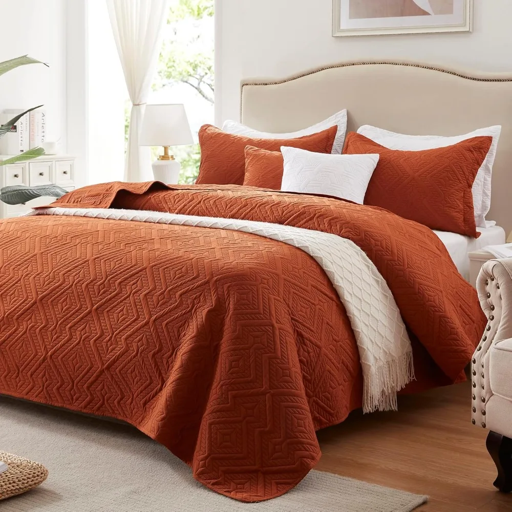 

LEAONME Full/Queen Quilt Set 3 Pieces, Lightweight Burnt Orange/Rust Bedspread-90''x98'', Soft Microfiber Summer Quilt, Luxuriou