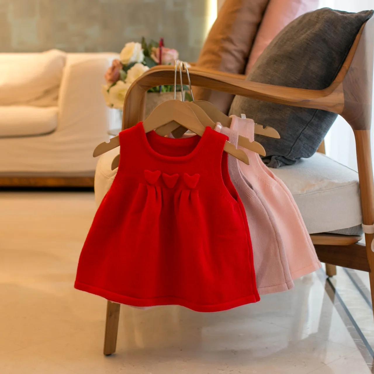 

0-4Y Autumn Baby Girl Dress Cotton Sleeveless Vest Heart Embellished Dress Adorable Newborn Girls Clothes Style Wear Top Dress