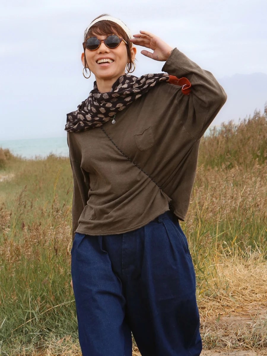 

Namsan Indigo l Haax oulder Drop Трикотажная футболка Irt Street Sle круглый Ne Nine Sve Regular Length