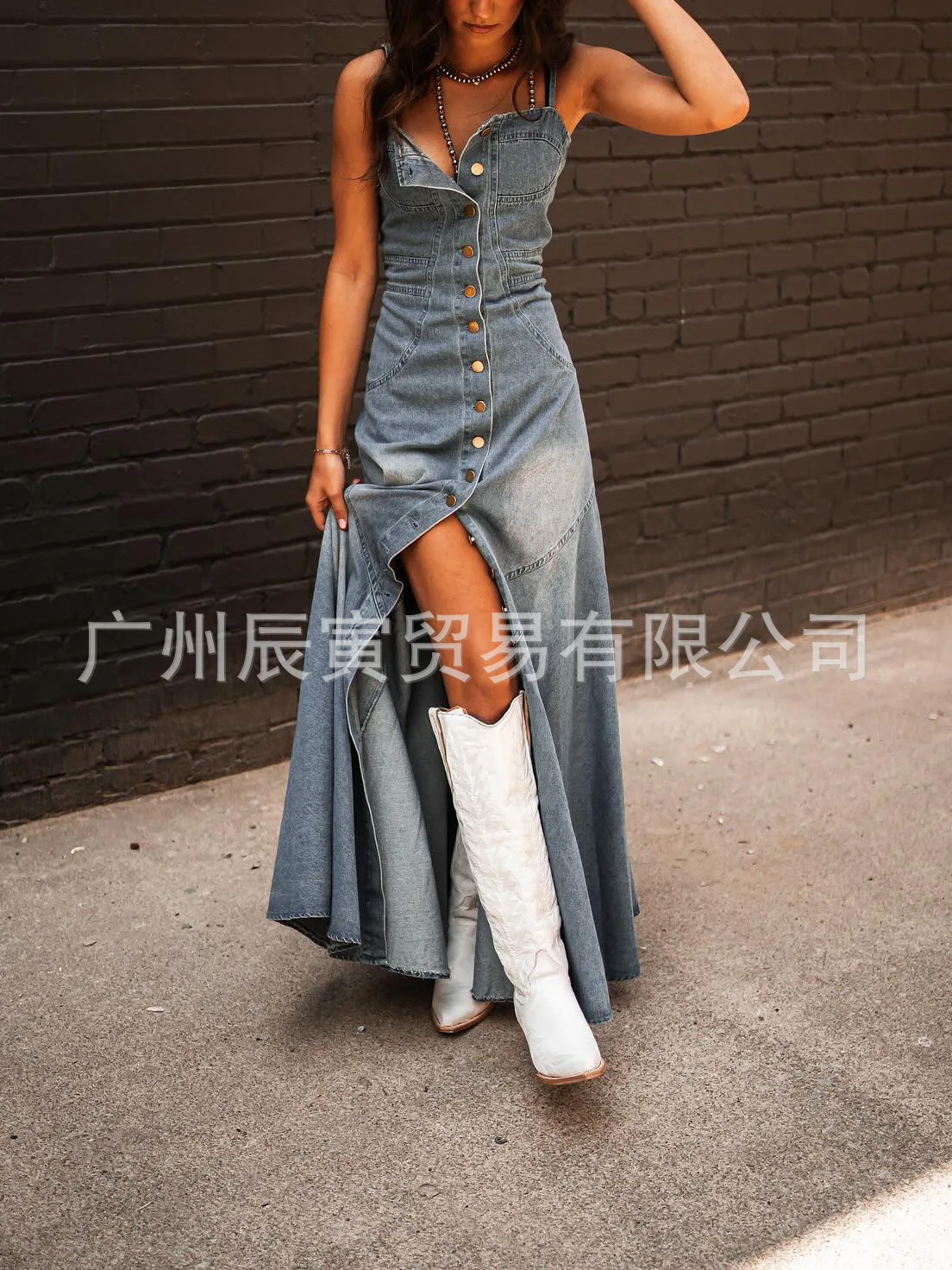 

Eye-Catching Dress Vintage Stonewash Denim-Cotton Dress Sleeveless Buttoned Front-Fitted Dress Bohemian Chic Strappy Sundress