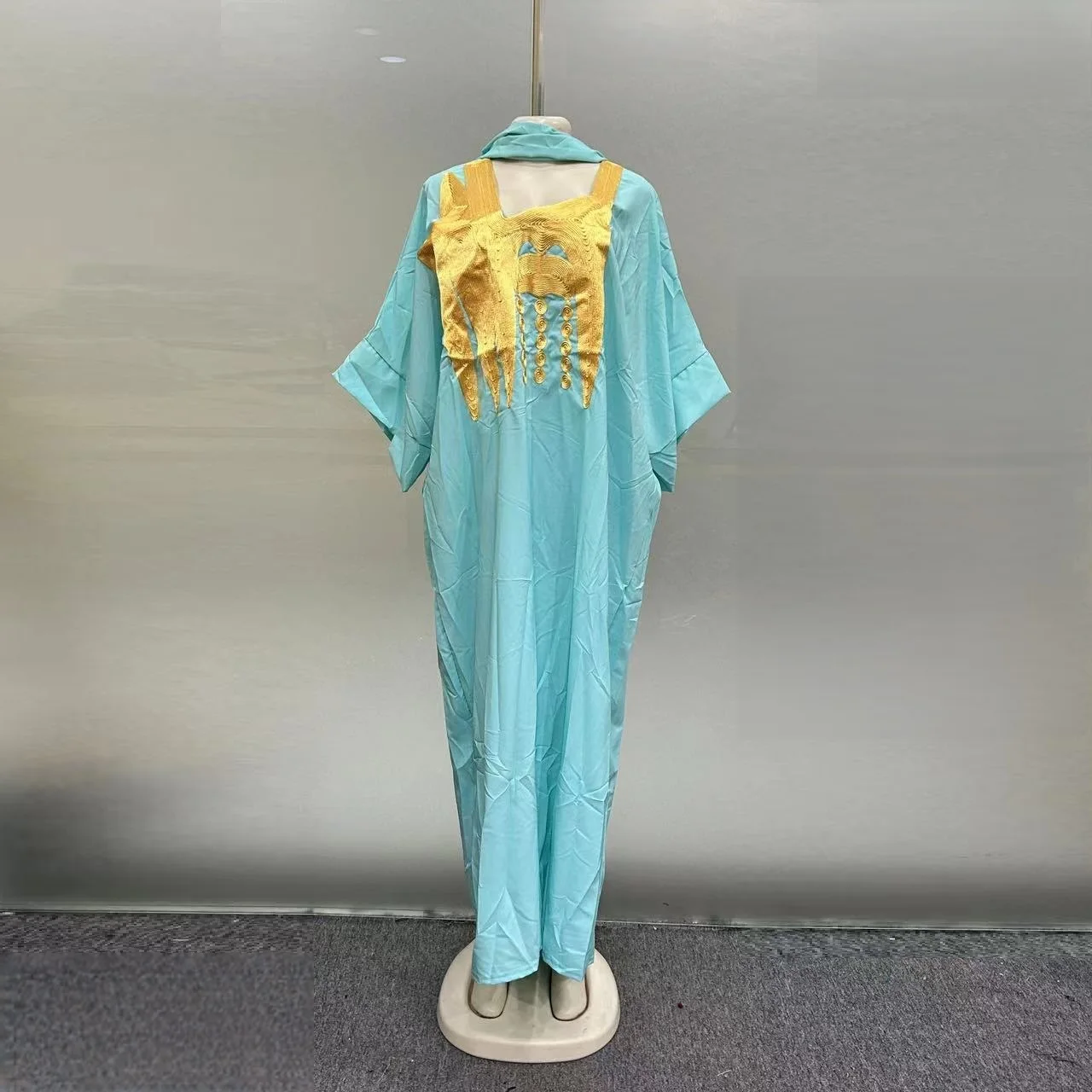 2025 صيف جديد موضة عادية مطرزة العرقية Bubu Dashiki الأفريقية مسلم الكبار السيدات فستان عباية فضفاضة