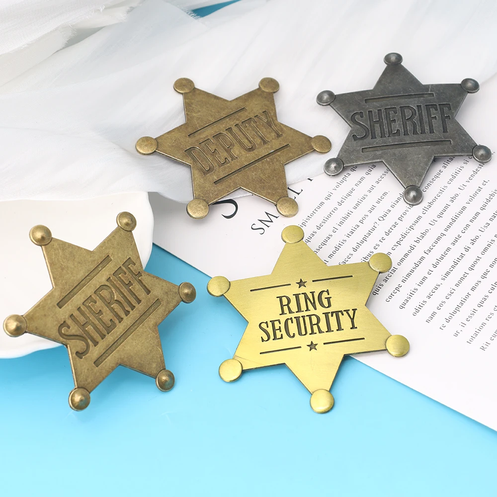 مسدس ستار شريف بروش معدني موضة ملحقات الحفلات التلبيب دبوس حقيبة الظهر شارة للجنسين دبوس هدية الهالوين #6