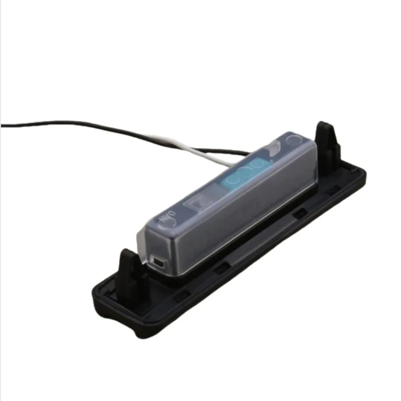 81260-2S000 Suitable for Hyundai Kia Eight Tucson Shengda ix35 Tailgate Trunk Switch