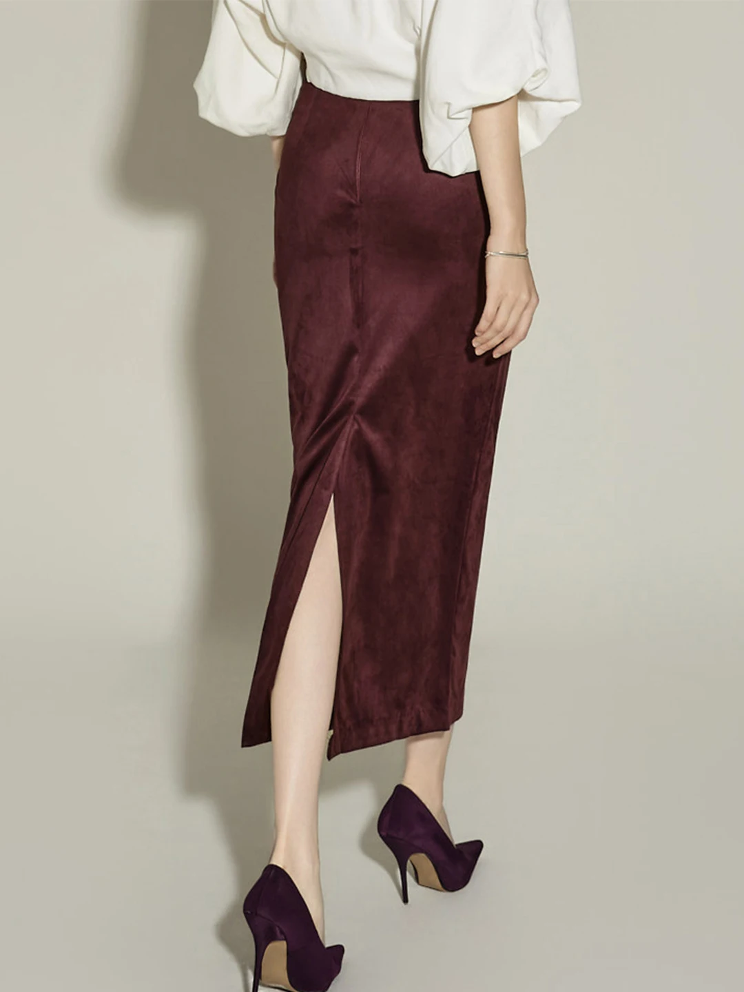 

Smart Queen 2026 Spring New High Waist Slim Fit Suede Elastic Slit Skirt Women's Busin Casual High Waist Polyester Fiber