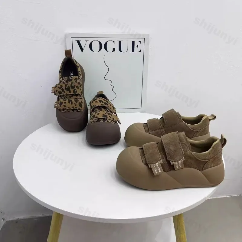 

Зимние детские кроссовки с леопардовым принтом, теплая плюшевая повседневная обувь для девочек, спортивная обувь в стиле ретро, детская нескользящая удобная хлопковая обувь