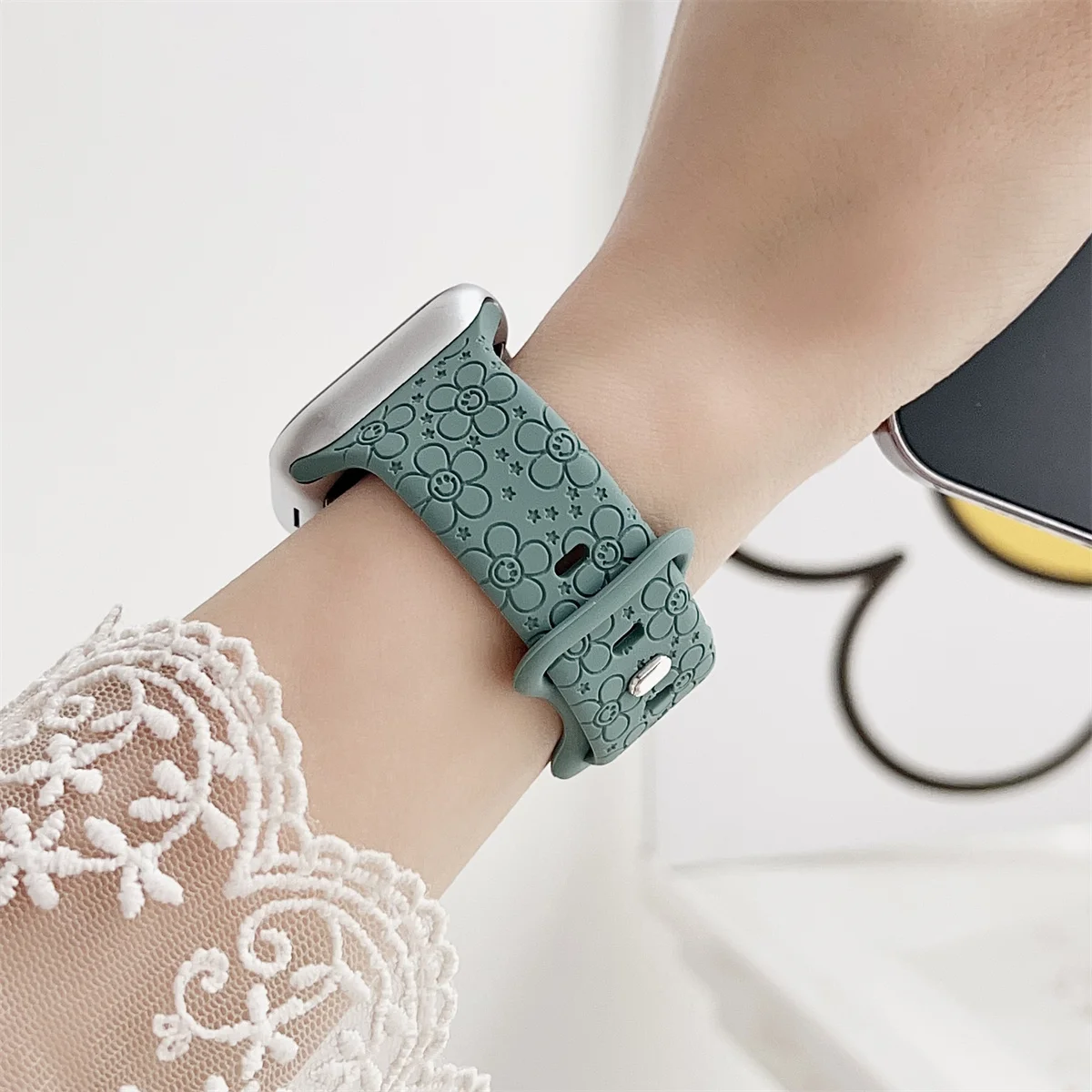 Watch Band For iWatch 42/44/45/49mm 38/40/41mm Silicone Fashion Watch Strap for Watch Series Ultra2 Se 9/8/7/6/5/4/3/2/1_voghion.com