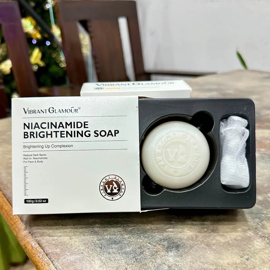 VIBRANT GLAMOUR  VC Niacin Salicylic Acid Hand Cleansing Soap Cleansing Pores Water Oil Balance 100G 10PCS