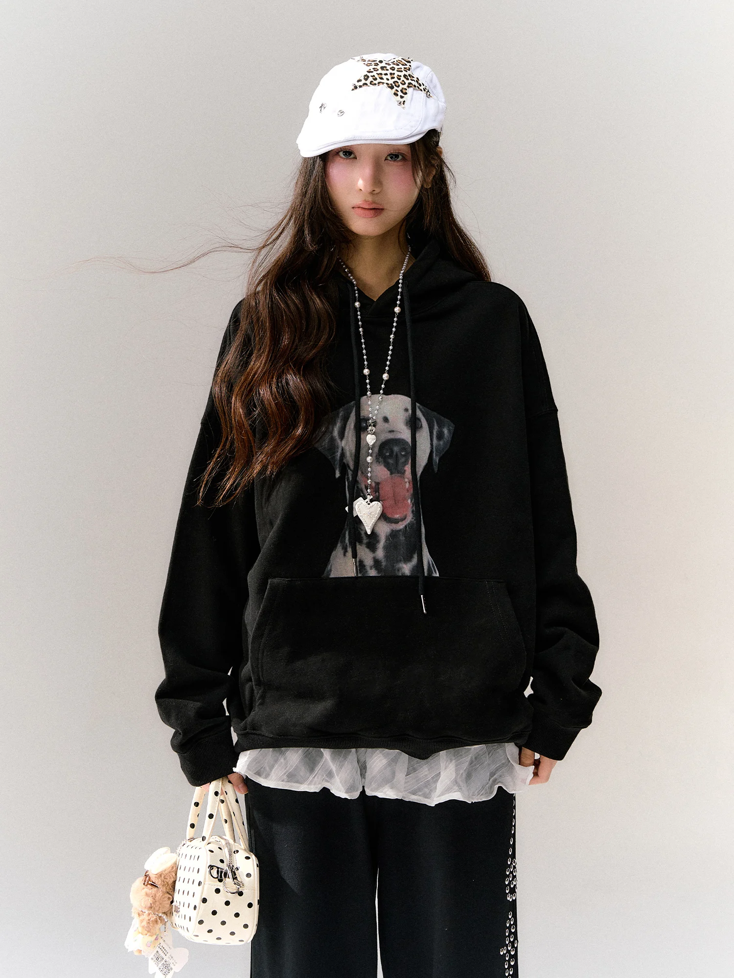 Guukahero Women's Loose Fit Hoodie Black Dog Print Shoulder Dropped Long Sleeve Casual Streetwear Cotton Polyester Blend