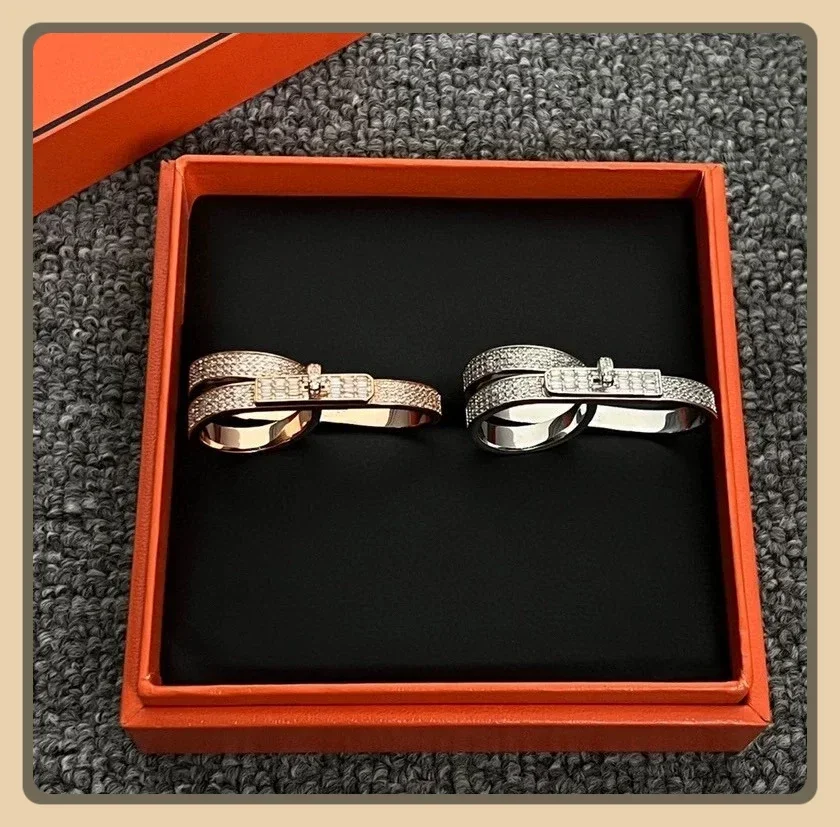 

2025Luxury High-Quality 925 Sterling Silver Heavy Gold Plated Pig Nose Full Diamond Double Ring