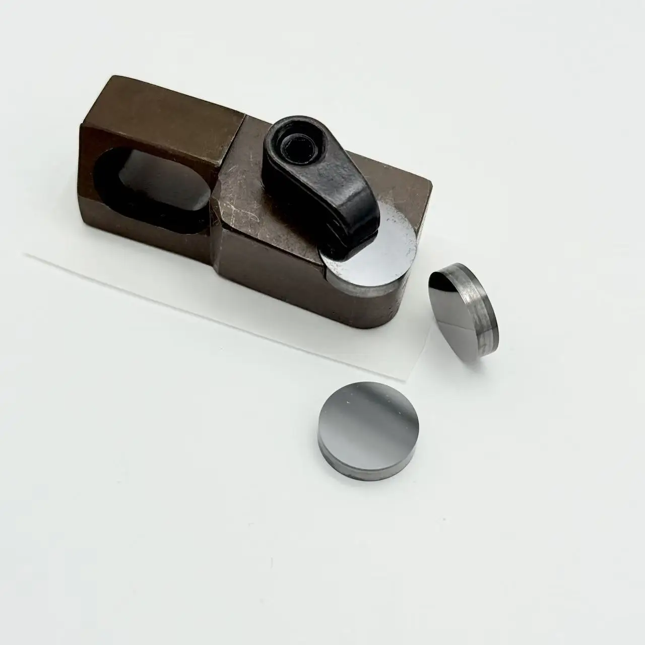 RN1203 Tool Holder …