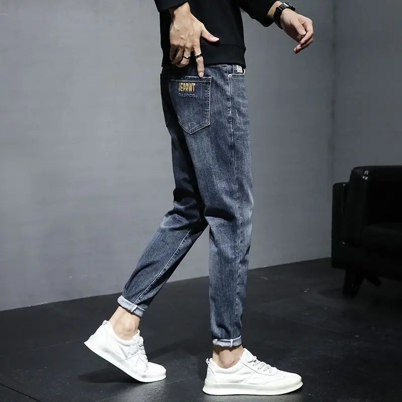 New Luxury Korean Street Designer Men's Denim Jeans Design for Summer Casual Wear Stretch  Soft Water Wash Italian Jeans Male