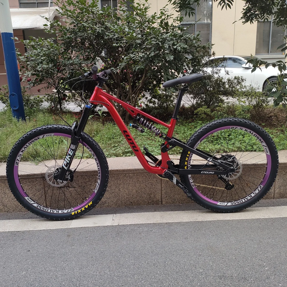 27,5/29 Zoll 11-Gang-Shimano-Kit Soft-Tail-Mountainbike, leicht, geeignet für erwachsene und junge Leute, stoßdämpfendes Mountainbike