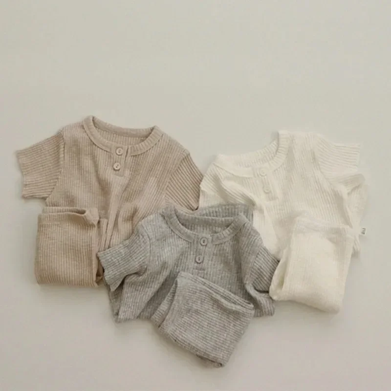 

1-6 Years old Kids Baby Boys Girls Clothing Suit Short Sleeved Cotton Solid Color T-shirt+Shorts Children Summer Clothing Sets