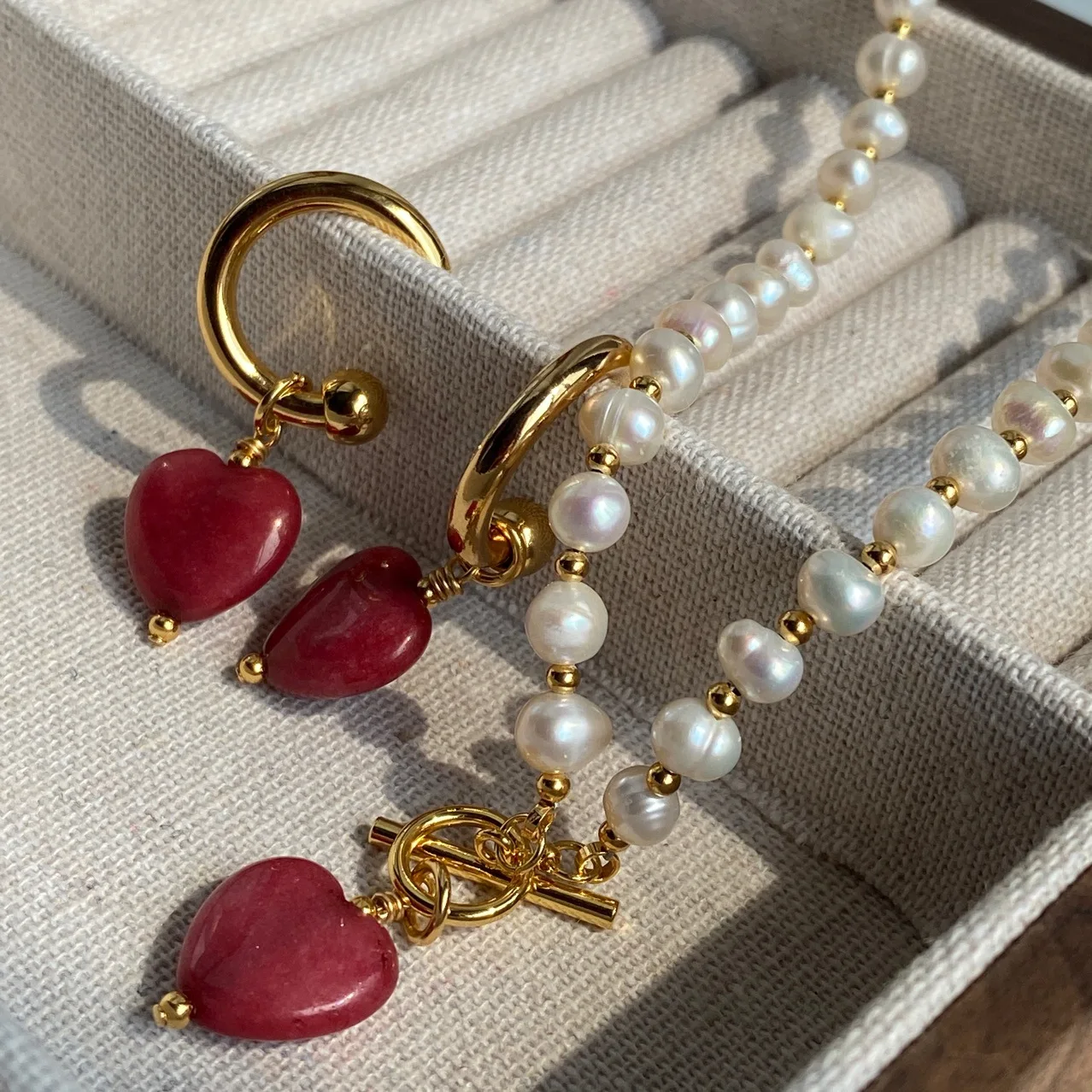 

Brass Real Natural Pearl Red Heart Beads Necklace Women Jewelry Punk Designer Runway Rare Simply Gown Boho Japan Korean