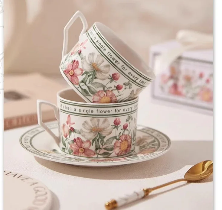 

French Xiaoxiangfeng Ceramic Coffee Cup and Saucer Gift Box Set