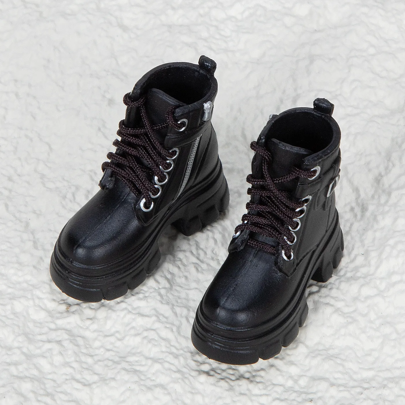 Ob22 Ob24 Plastikschuhe Coole Hohe Kampfstiefel 1/8 Bjd Puppenschuhe Zubehör für 1/8 Bjd Blind Box Puppe Ymy22 P20 Puppe