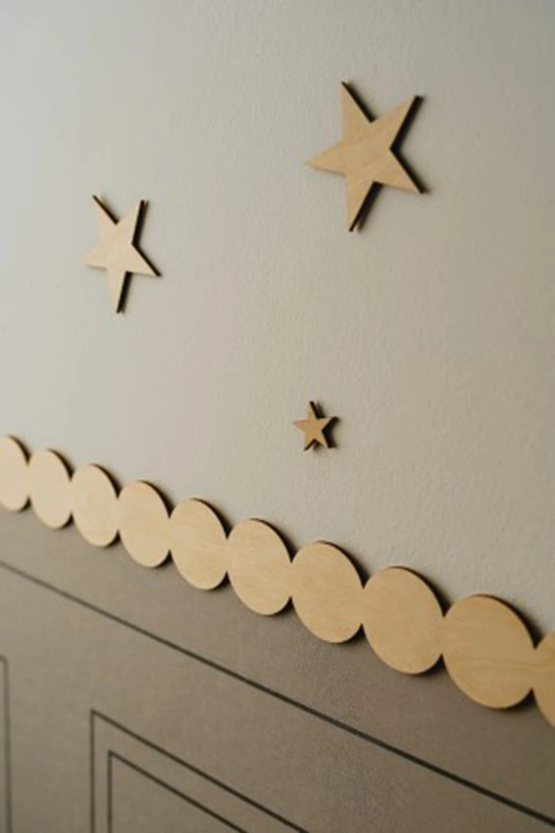 

20pcs Unfinished Wooden cornice shaped Wall molding wood trim Wall Panel Trim Molding,Chair Rail Molding Strip