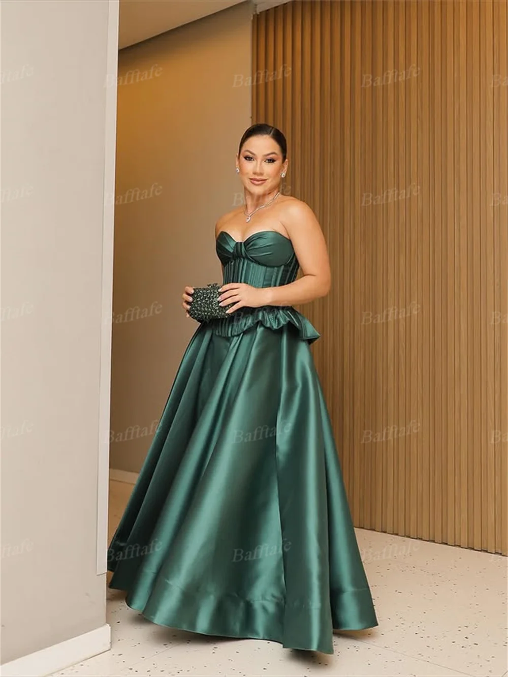 Bafftafe A Line Abiti da ballo personalizzati verdi Corsetto Ossa Occasioni speciali da donna Abito da sera lungo da damigella d'onore per festa di nozze