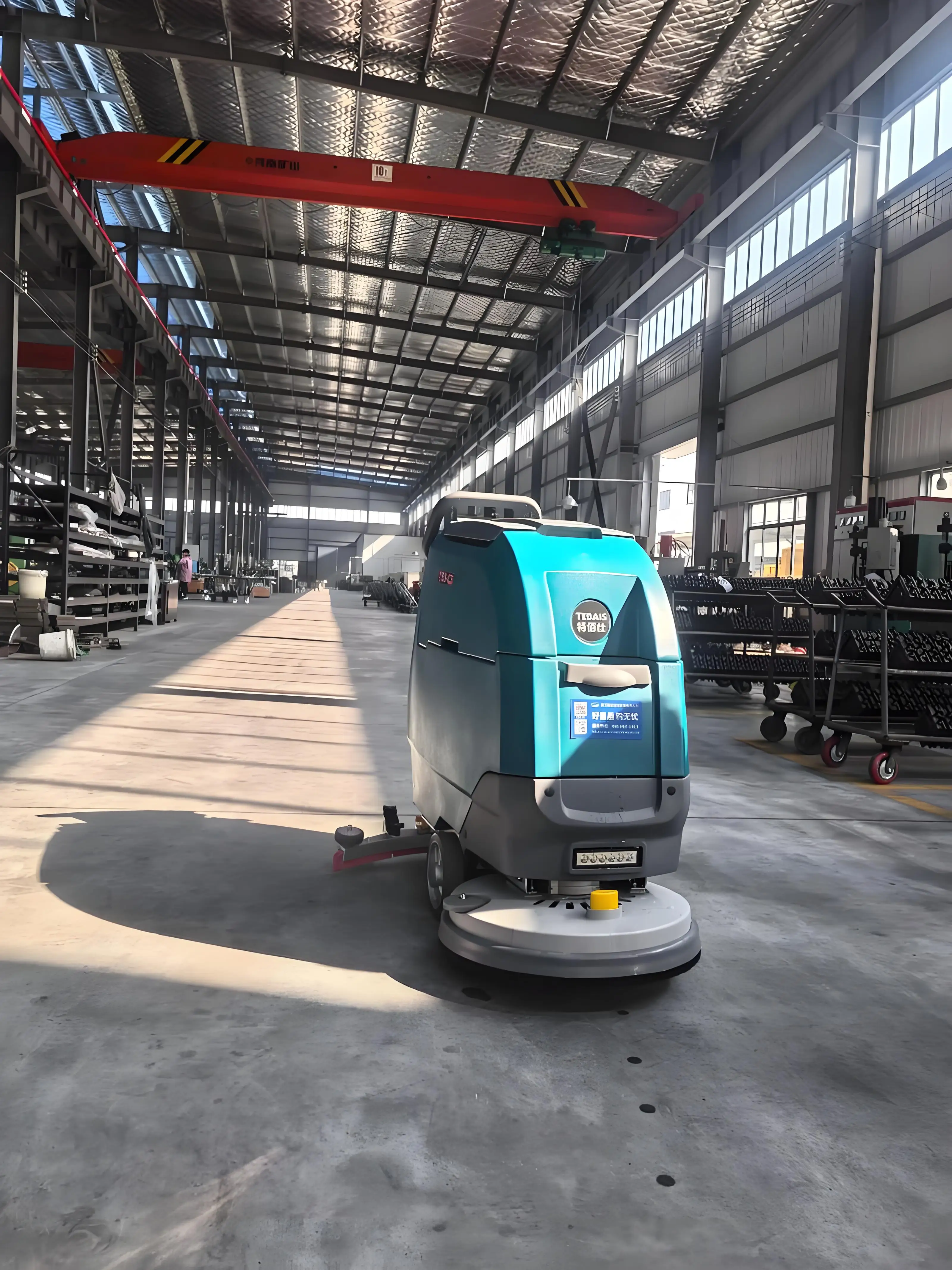 High Efficiency Commercial Floor Scrubber Industrial Floor Cleaning Machine With CE Certificate for Airport Workshop Factories
